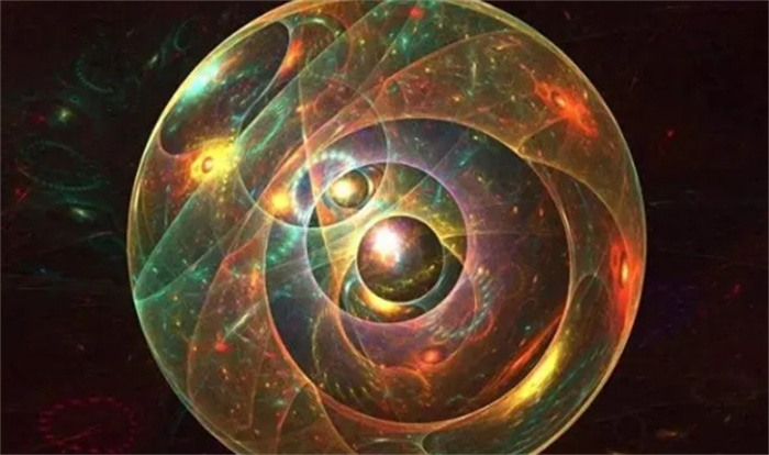 揭秘宇宙奥秘：空间曲率与平行宇宙之谜